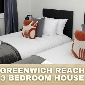  Apartment Family-friendly 3-bed House With Parking Near O2 United Kingdom